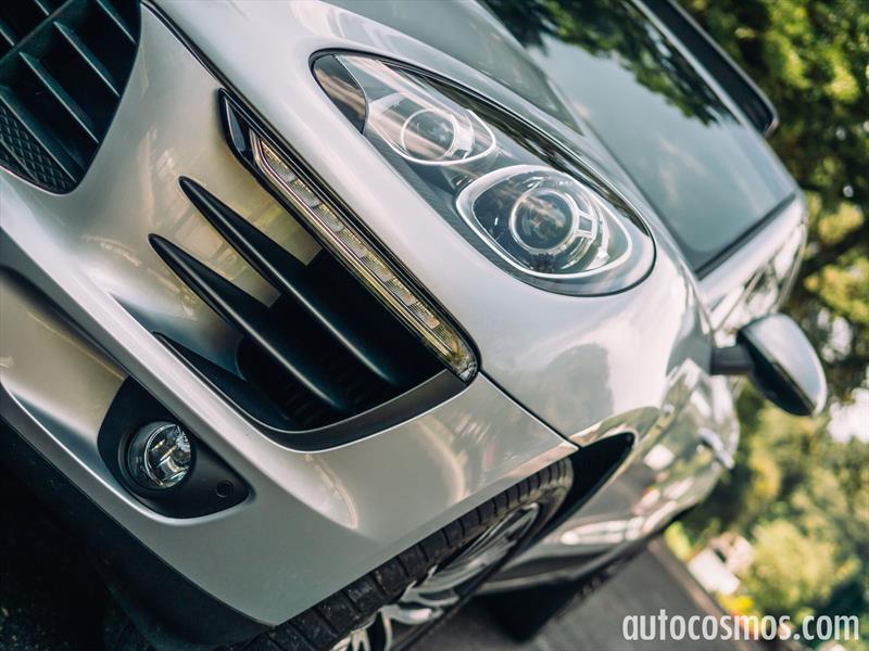 Porsche Macan 2015