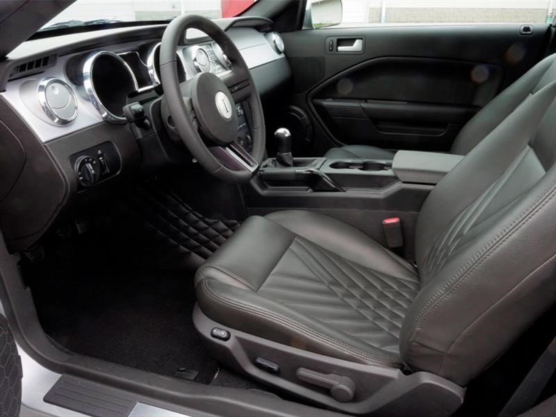 Mustang Iacocca 45th Anniversary Edition