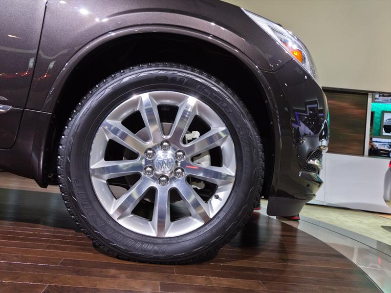 Buick Enclave 2013