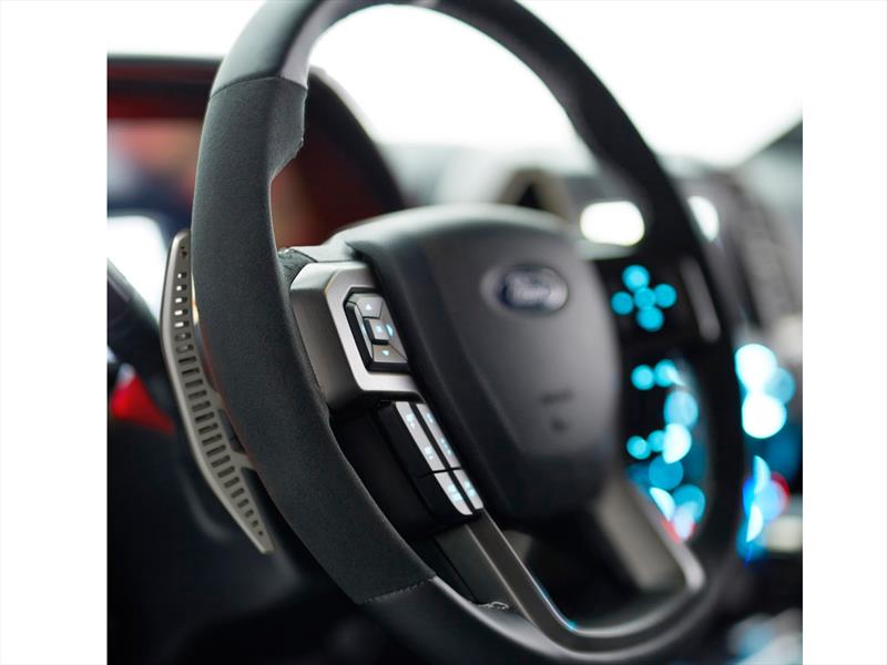 Ford F-150 Raptor 2017