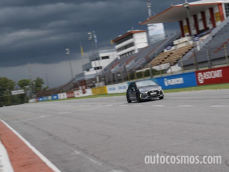 DS 3 Performance y DS 4 Performance Line