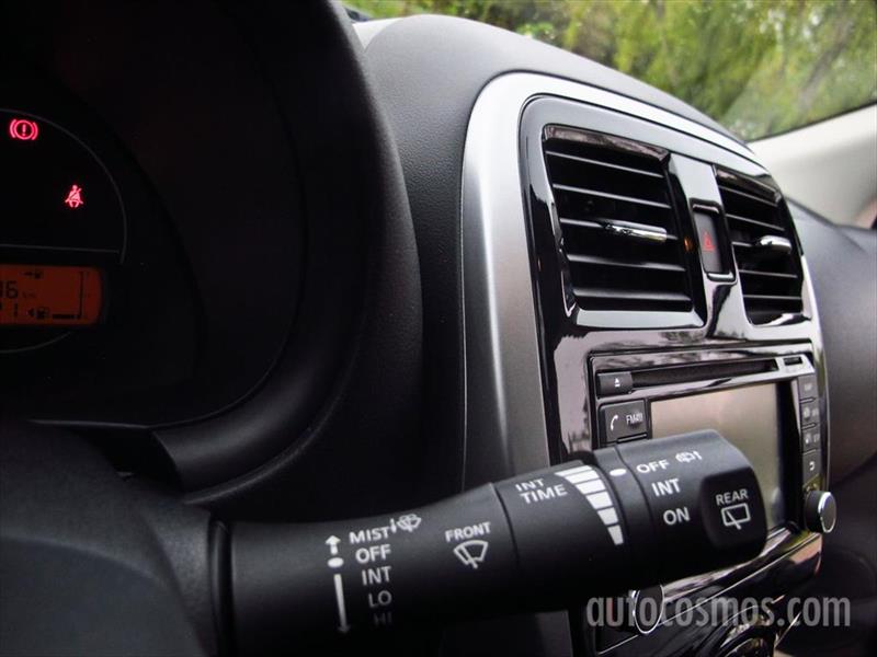 Prueba al nuevo Nissan March