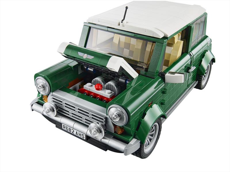 Mini Cooper creado por Lego