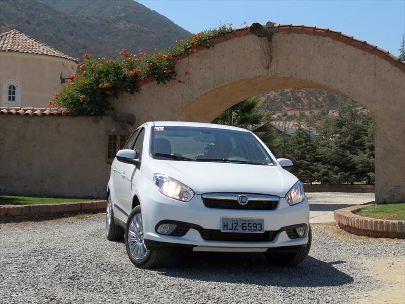 Nuevo FIAT Grand Siena en las rutas de Chile