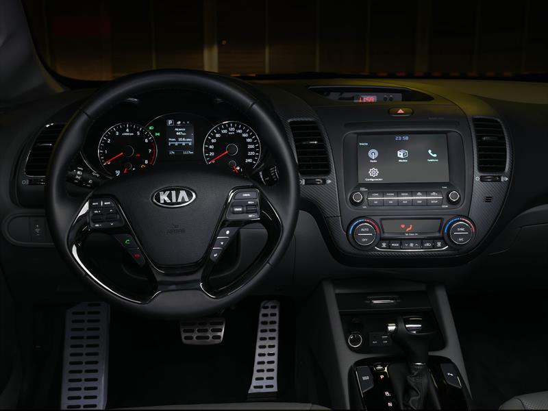 KIA Forte Hatchback 2017