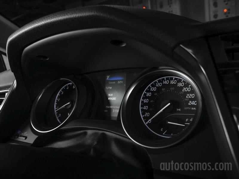 Toyota Camry 2018