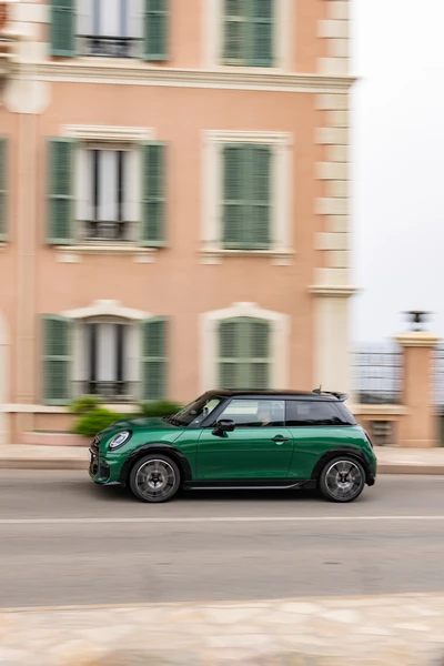 Mini Cooper S Look John Cooper Works