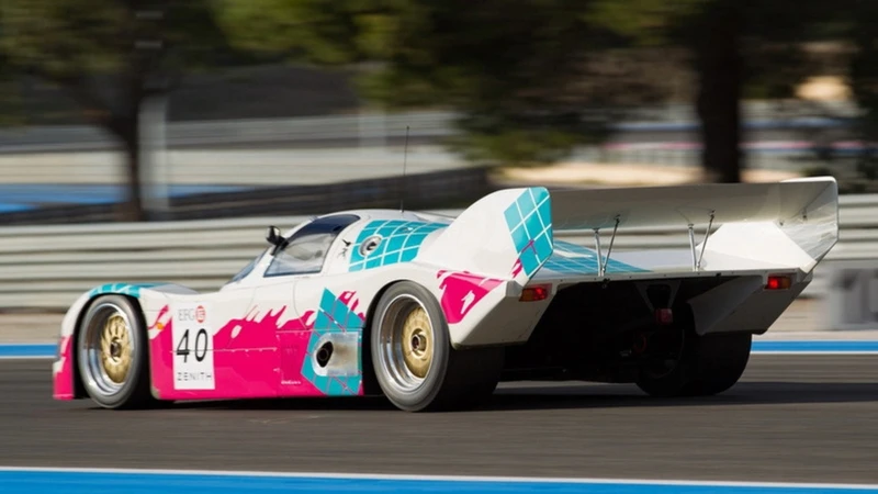 A subasta un espectacular Porsche Prototipo 962C