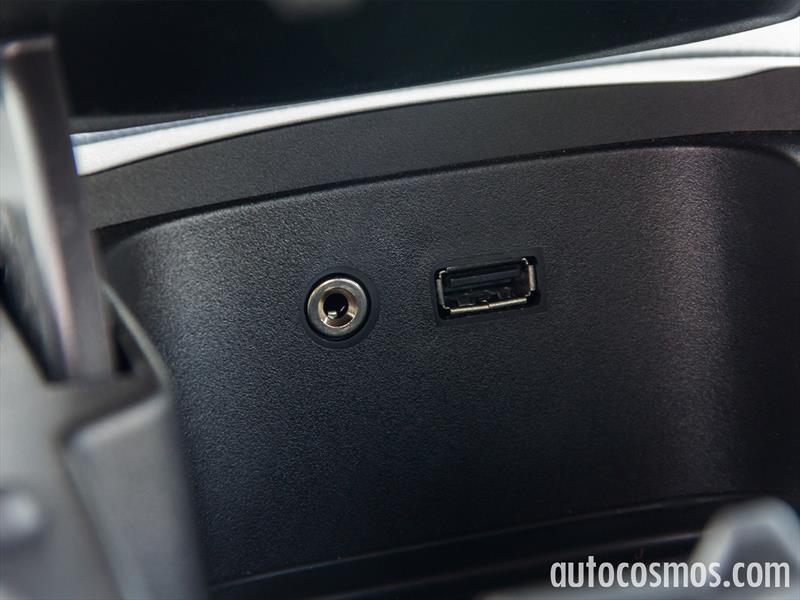 Ford Figo Sedán 2016