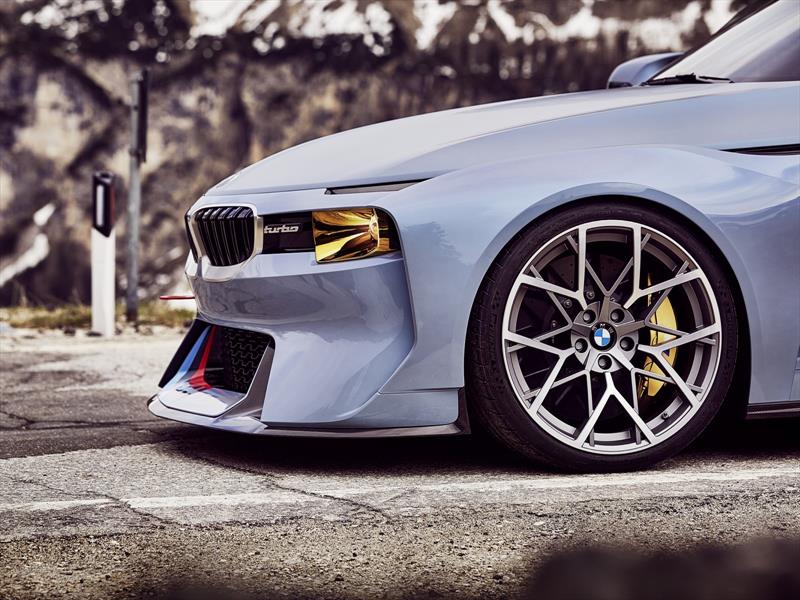 BMW 2002 Hommage Concept
