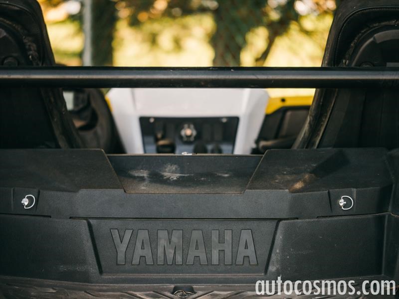 Ford Lobo Raptor 2017 y Yamaha YXZ 1000 R