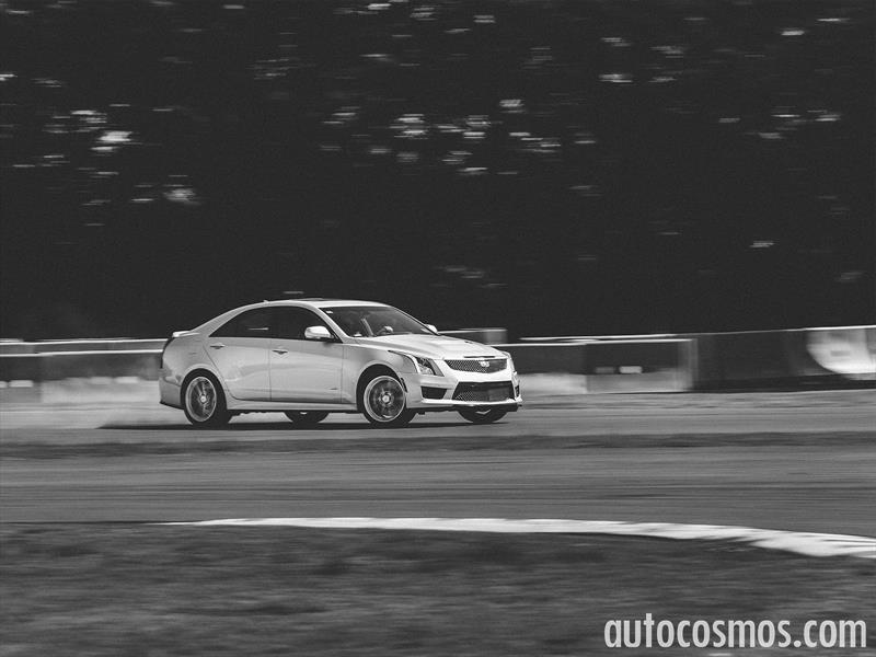 Cadillac ATS-V 2016