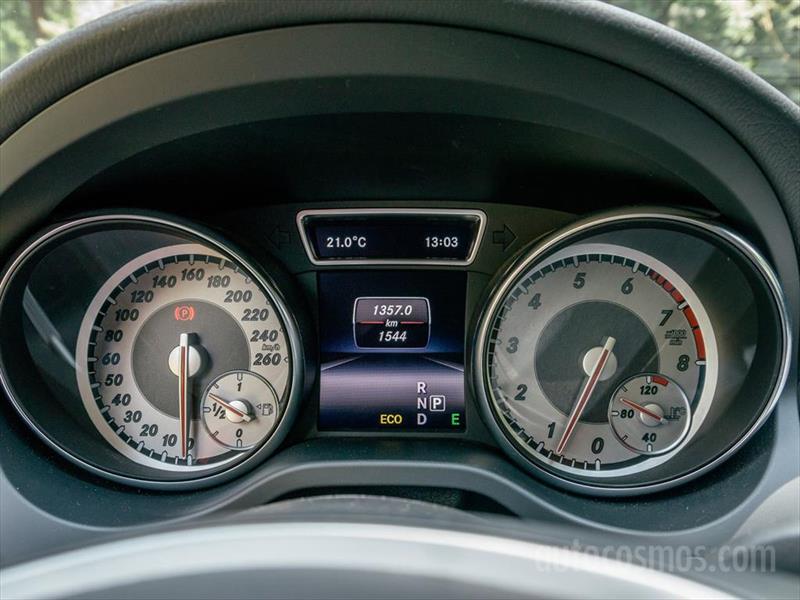 Mercedes-Benz GLA 2015