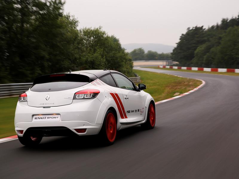 Renault Megane RS 275 Trophy-R