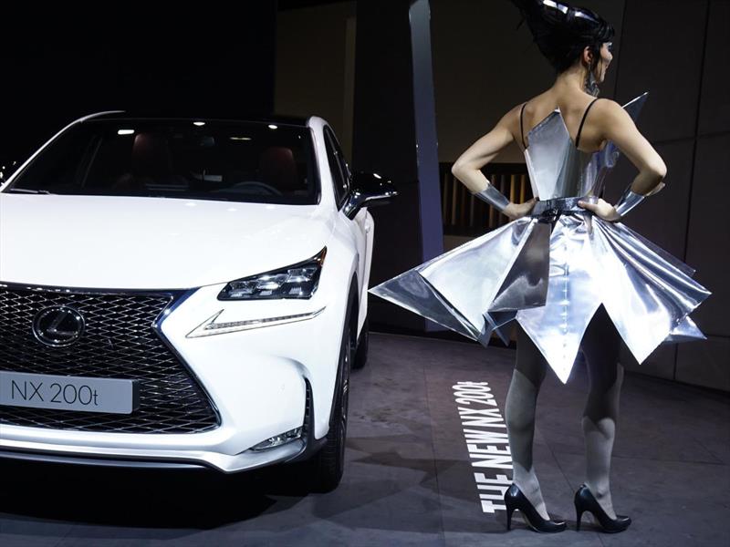 Las Chicas del Salón de París 2014 II