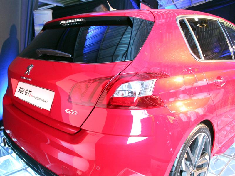 Peugeot 308 GTi by Peugeot Sport en Chile