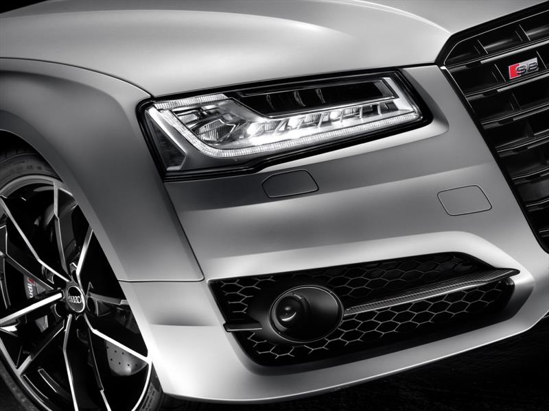 Audi S8 Plus
