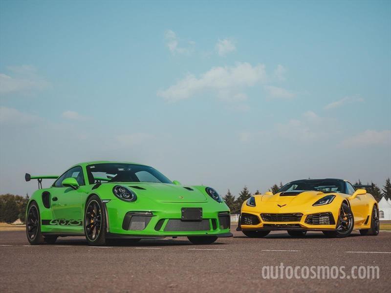 Porsche 911 GT3 RS vs Chevrolet Corvette ZR1