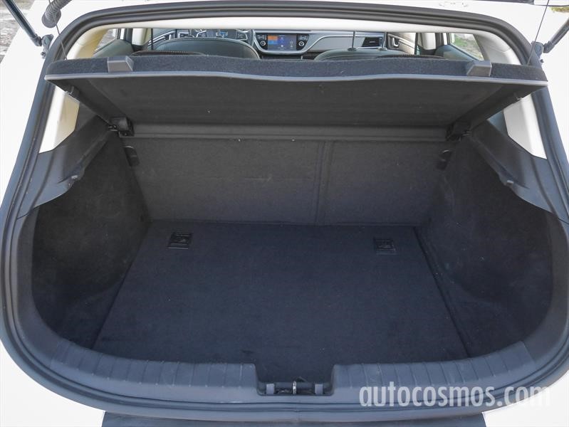 Geely Emgrand GS a prueba