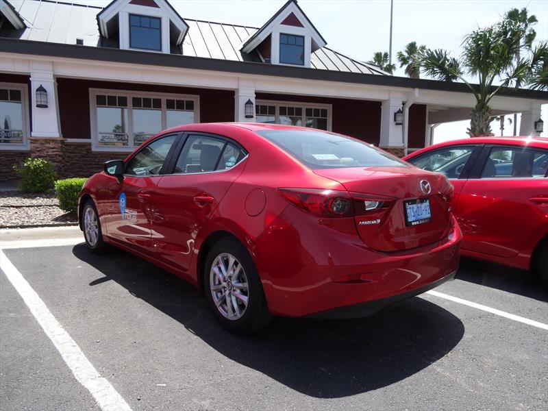 Mazda3Tour Etapa 2: Monterrey - San Antonio