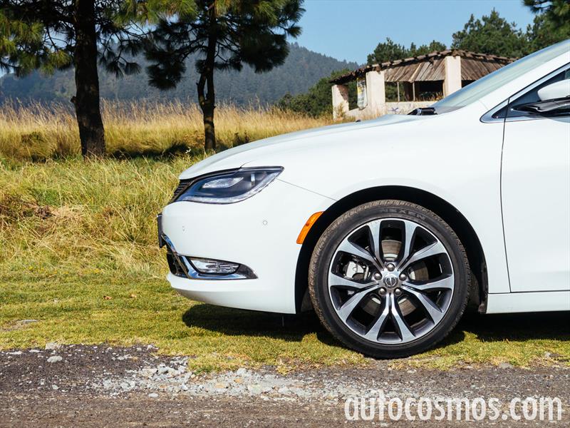 Chrysler 200 2015
