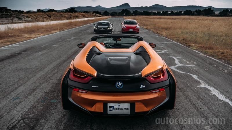 Tesla Model 3 vs BMW i8 Roadster vs Acura NSX
