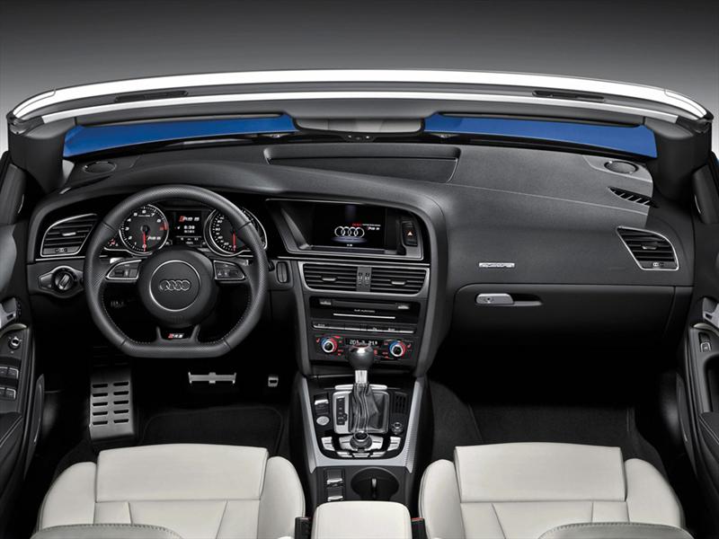 Audi RS5 Cabriolet 2013 se presenta