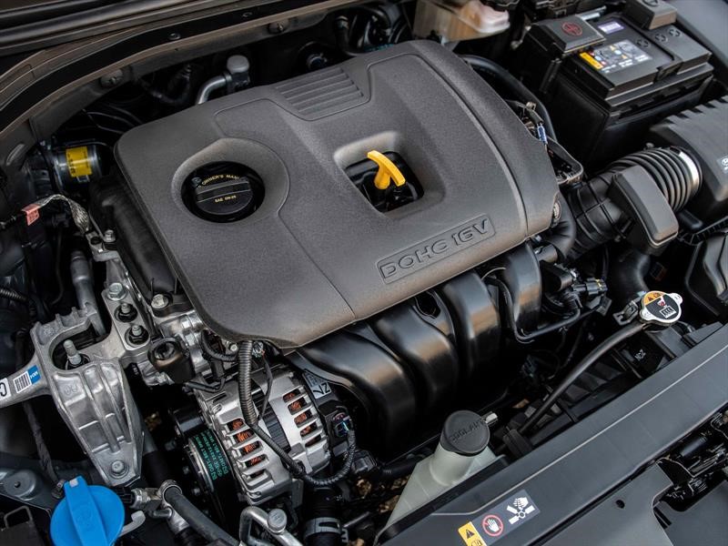 Hyundai Elantra 2019