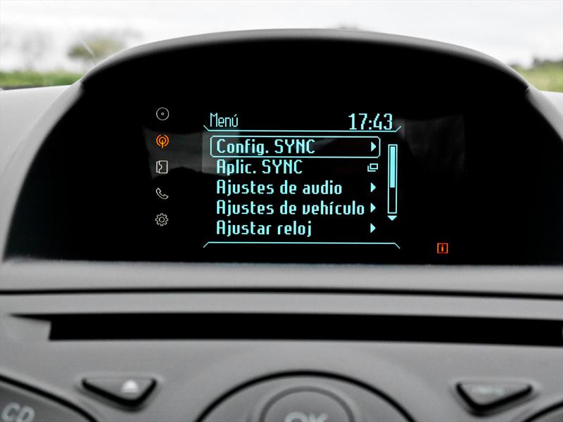 Ford Fiesta Kinetic hecho en Brasil a prueba