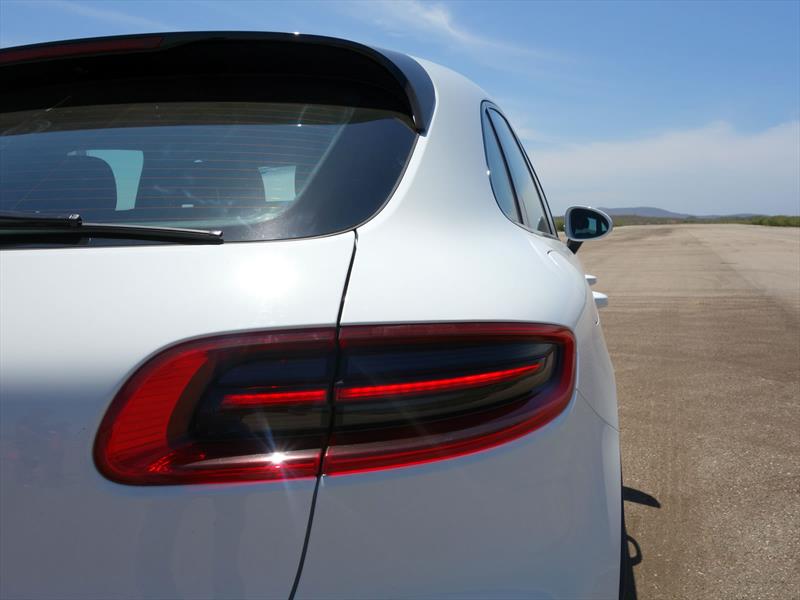Porsche Macan 2015