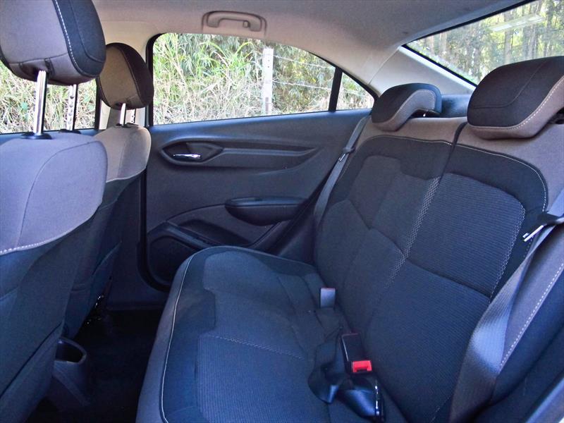 Prueba a Chevrolet Prisma