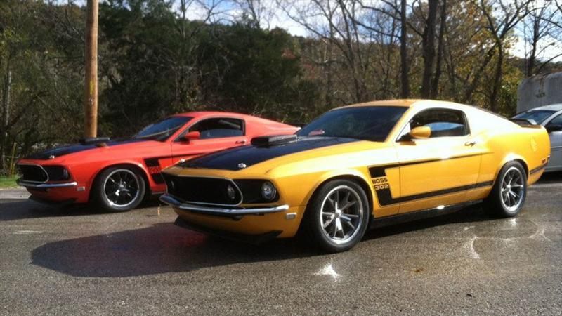 Ford Mustang retro moderno