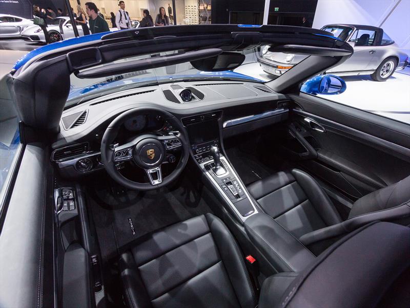 Porsche 911 Targa 4 2017