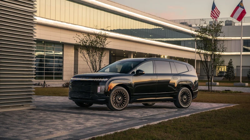 Hyundai IONIQ 9 Calligraphy Black Ink 2027