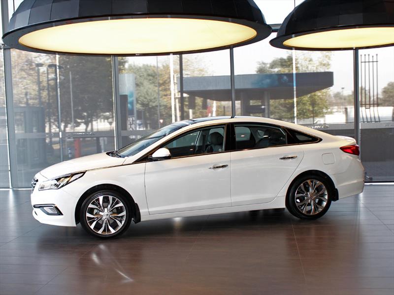 Hyundai Sonata 2015 Estreno oficial en Chile