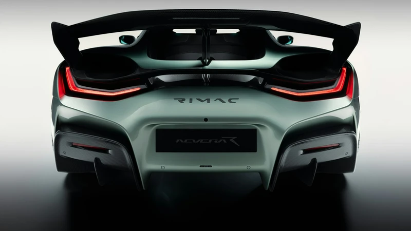 Rimac Nevera R 2025