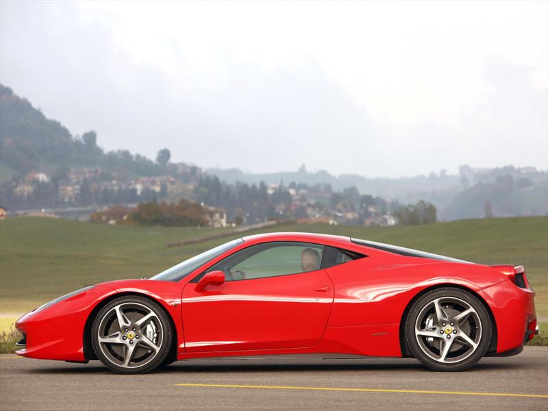 Ferrari 458 Italia: La joyita de Arturo Vidal  