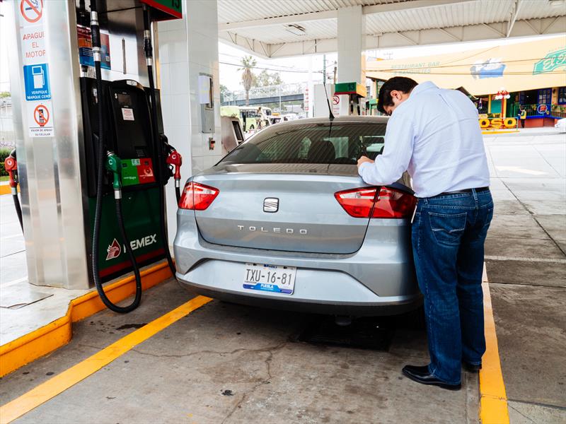 Prueba de consumo en ciudad SEAT Toledo 2014