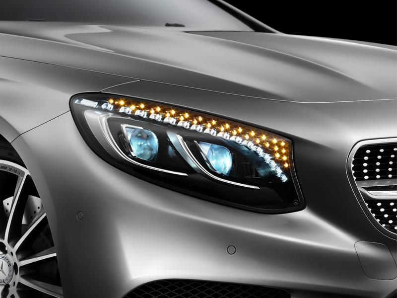 Luces con cristales Swarovski del Mercedes-Benz