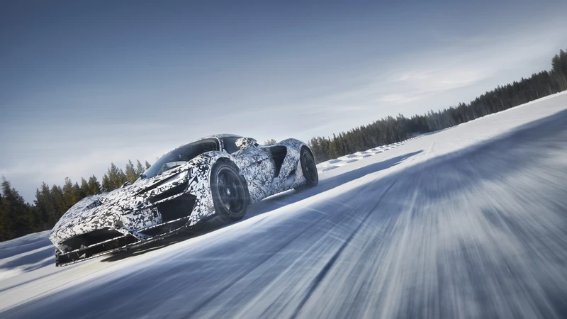 McLaren W1 pruebas en el Círculo Polar Ártico
