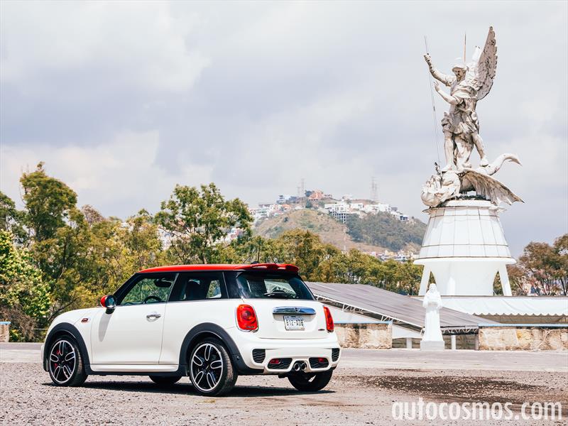MINI John Cooper Works 2016