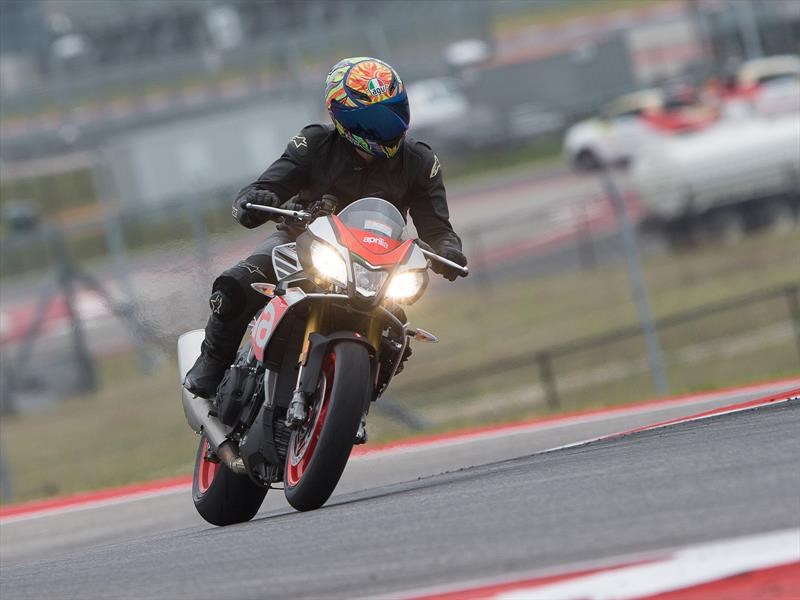 Aprilia Tuono V4 1100 2017