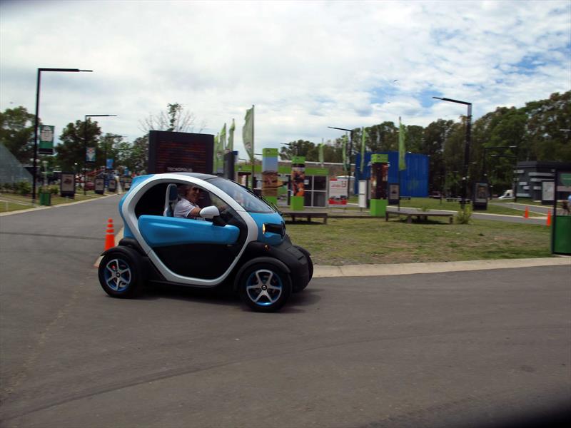 Manejamos el Renault Twizy