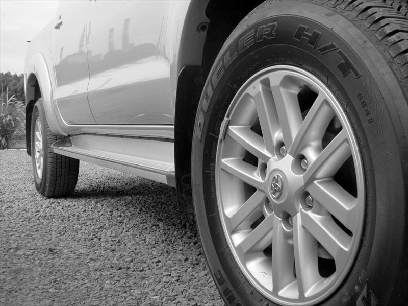 Toyota Hilux SRV a Prueba
