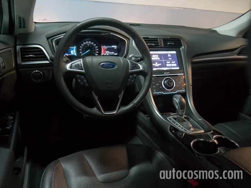 Nuevo Ford Mondeo a prueba