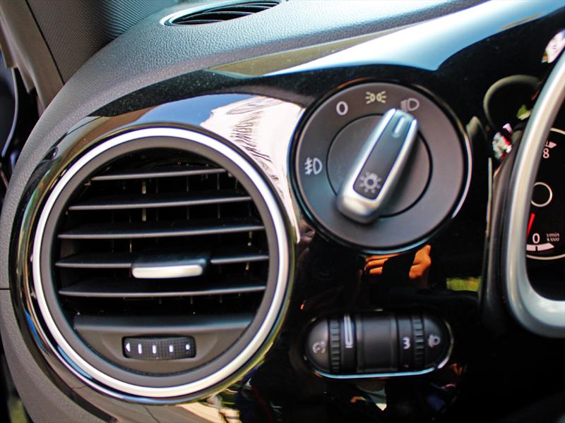 Volkswagen Beetle 2015 Lanzamiento en Chile