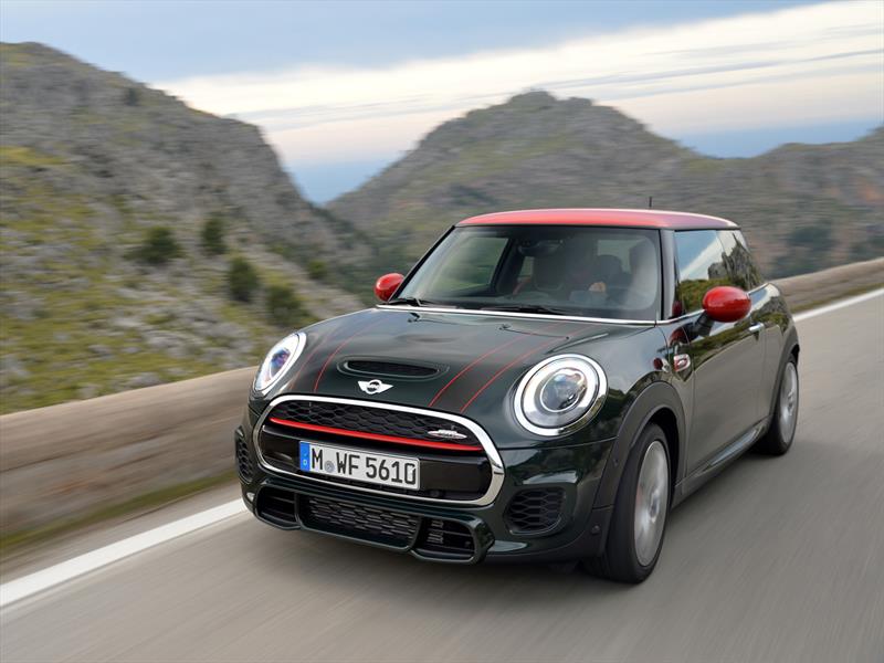 MINI John Cooper Works 2016