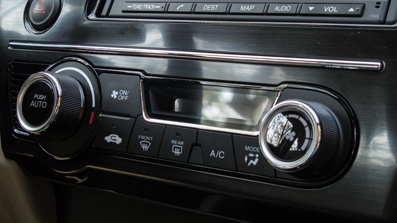 Honda Civic Sedán EXL 2013