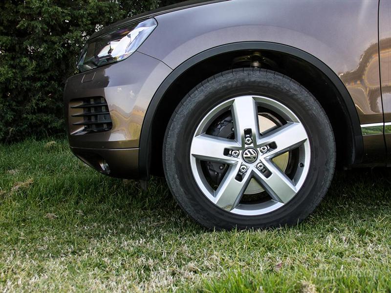 Volkswagen Touareg Hybrid 2013