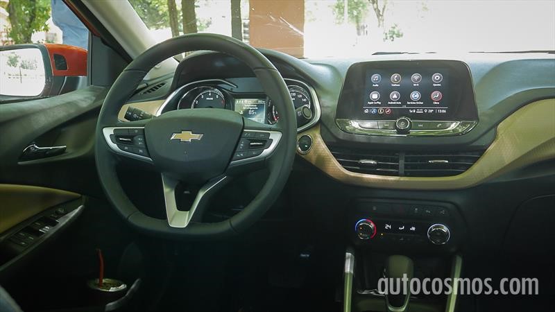 Chevrolet Onix Hatchback 2020 a prueba
